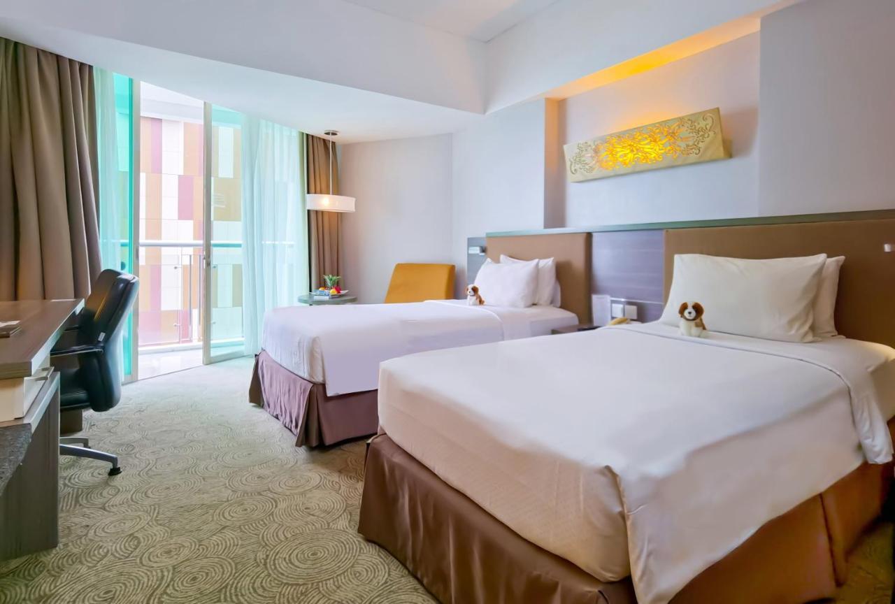 Swiss-Belhotel Balikpapan Exteriör bild