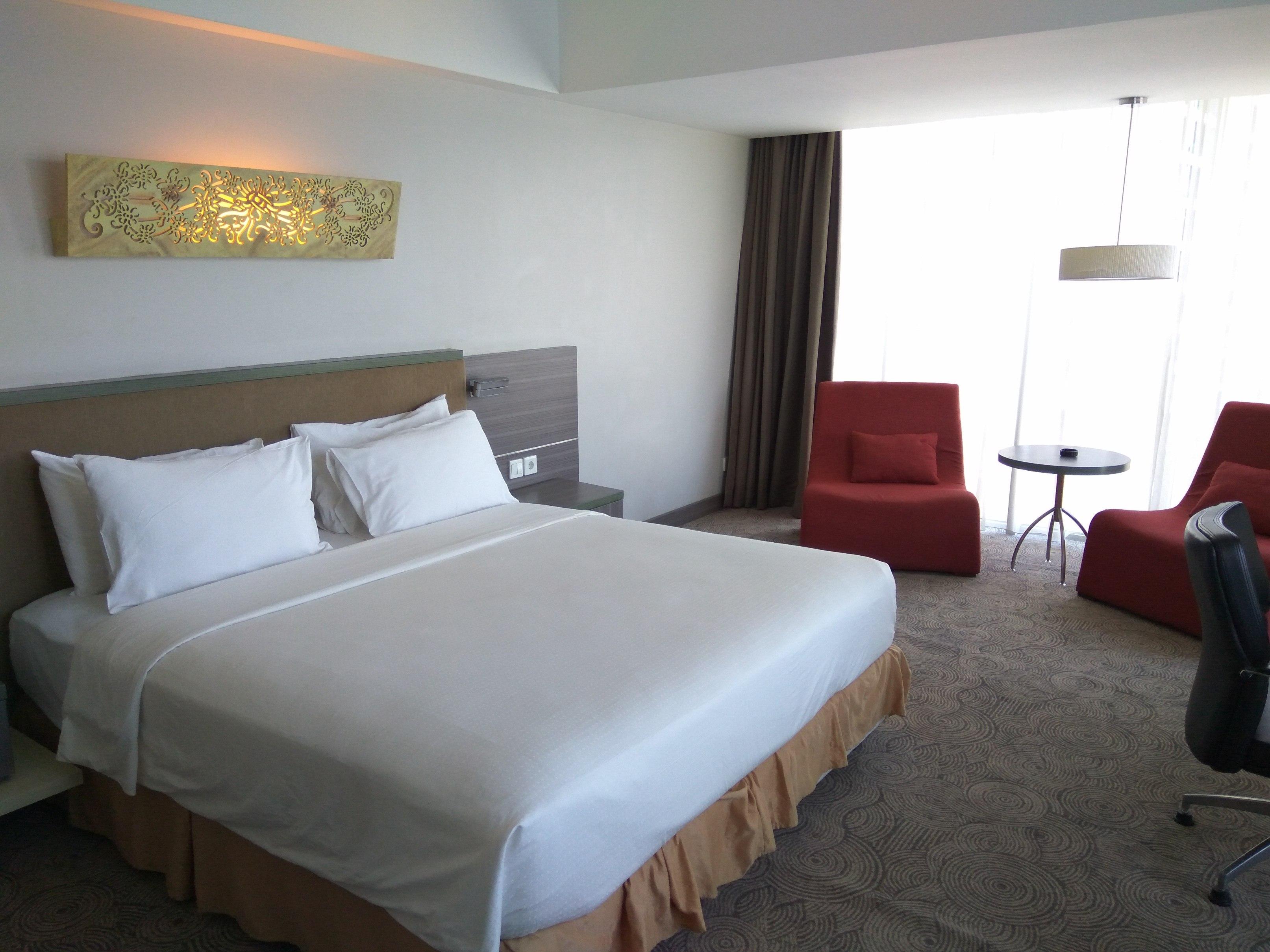 Swiss-Belhotel Balikpapan Exteriör bild