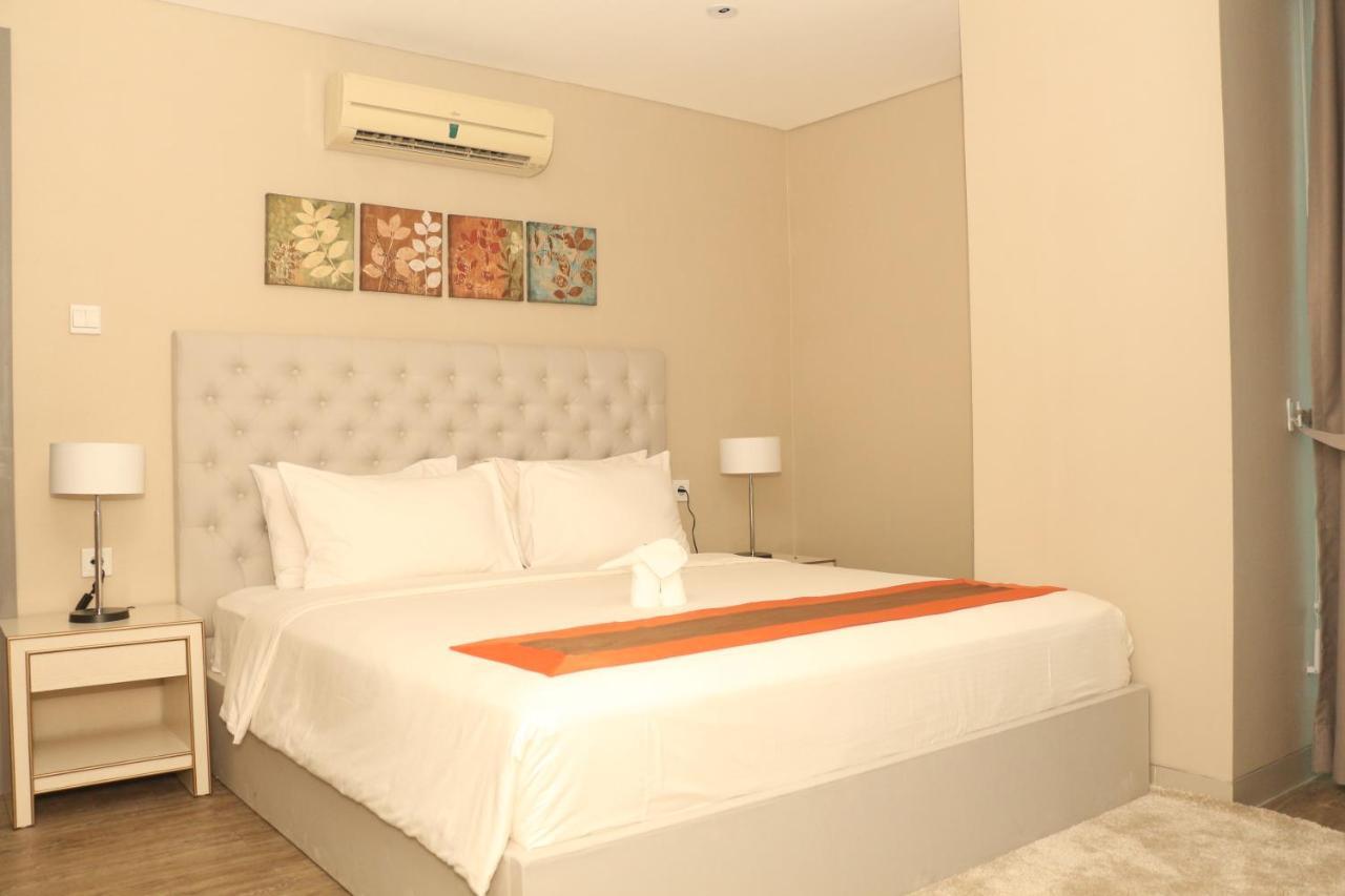 Swiss-Belhotel Balikpapan Exteriör bild